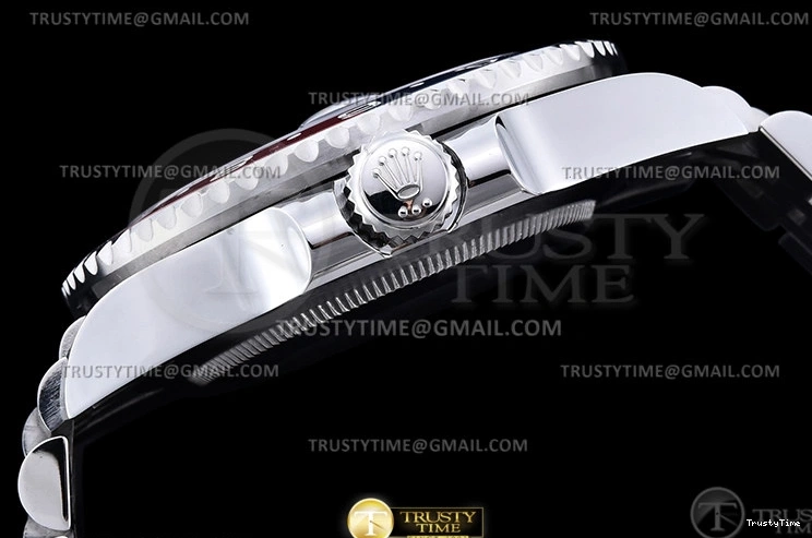 1113 ROLGMT0211 – GMT II 126710 Jub 904L SS SS Blk VRF A3285 CHS MAX Vibrant 963